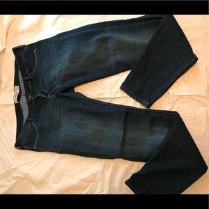 Hollister Women’s jeans size 13R. 31